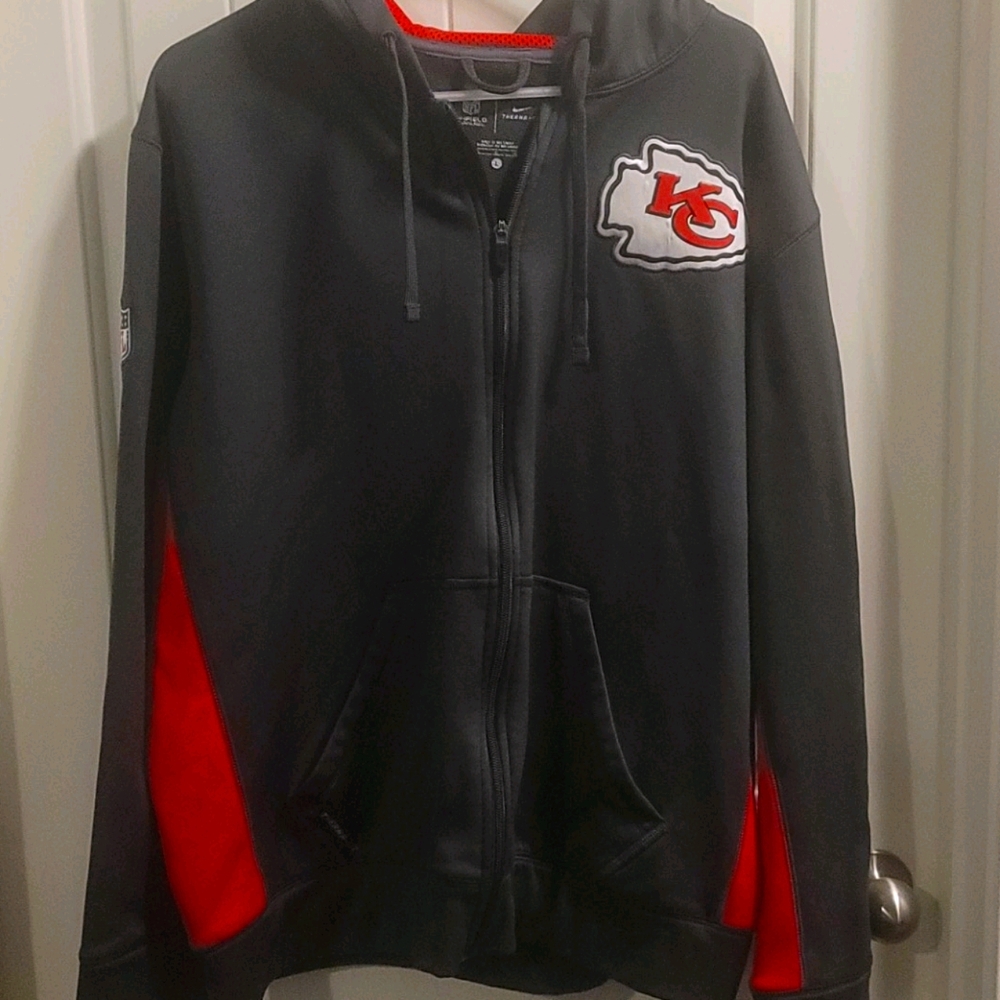 Nike Large KC Chiefs full zip therma jacket